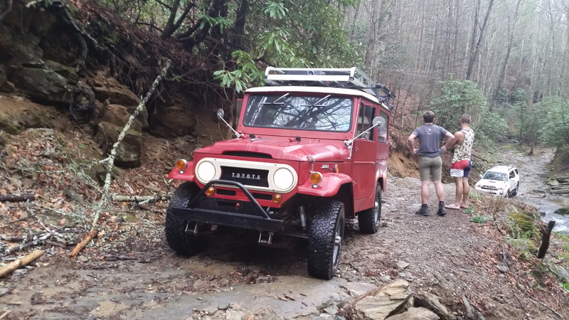 Illustration for article titled FJ40 adventureĀ